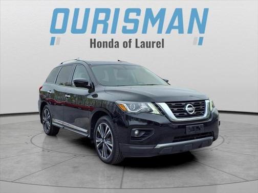 2017 Nissan Pathfinder Platinum