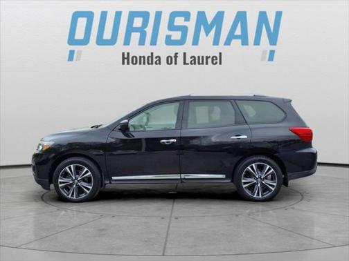 2017 Nissan Pathfinder Platinum