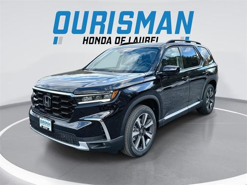 2025 Honda Pilot Touring 8-Passenger