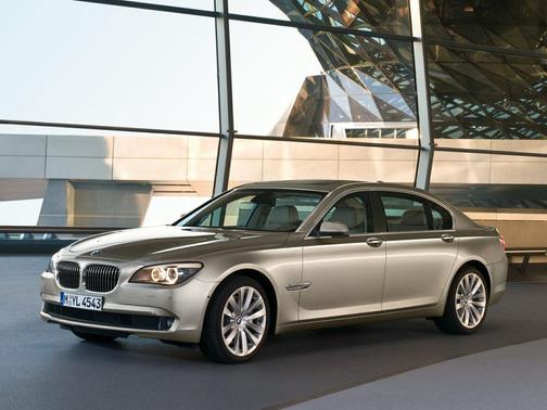 2012 BMW 740 Li