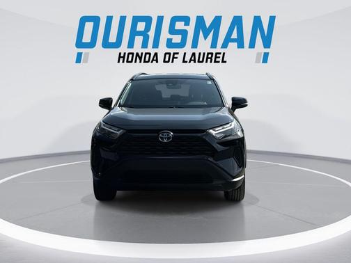 2024 Toyota RAV4 Hybrid SE