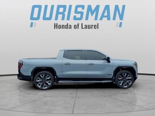 2024 GMC Sierra EV Denali Edition 1