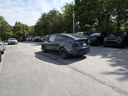 Stealth Gray 2025 Tesla Model Y Performance Dual Motor All-Wheel Drive