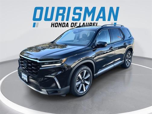 2025 Honda Pilot Touring 8-Passenger