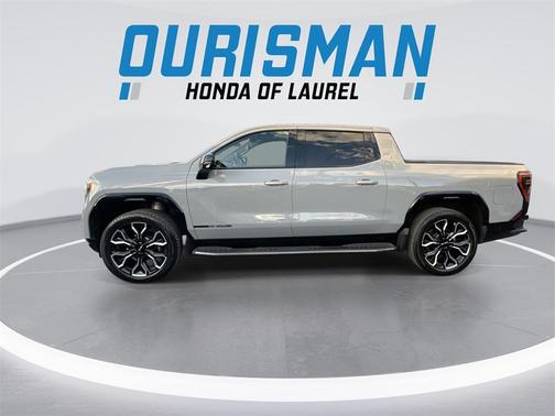 2024 GMC Sierra EV Denali Edition 1