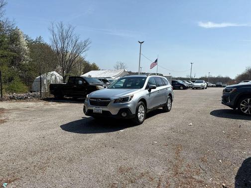 2019 Subaru Outback 2.5i Premium