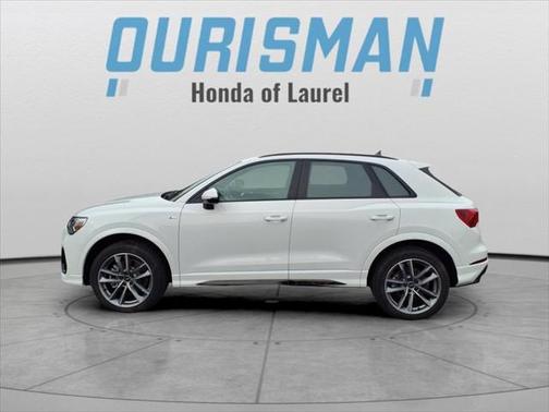 2024 Audi Q3 45 S line Premium Plus