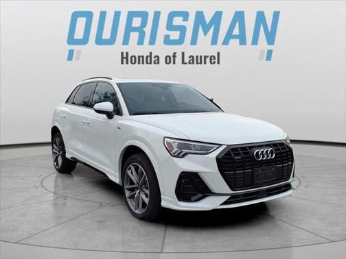 2024 Audi Q3 45 S line Premium Plus