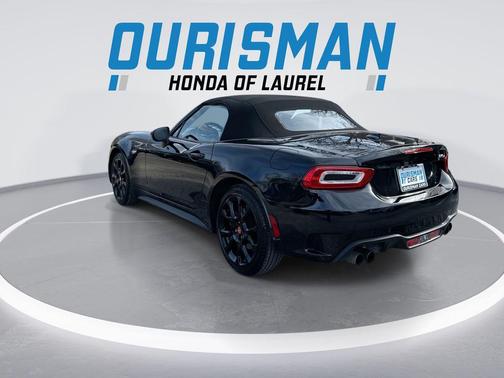 2018 FIAT 124 Spider Base