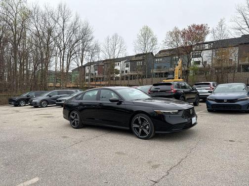 Crystal Black Pearl 2026 Honda Accord Hybrid Sport