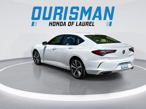 Platinum White Pearl 2024 Acura TLX Technology