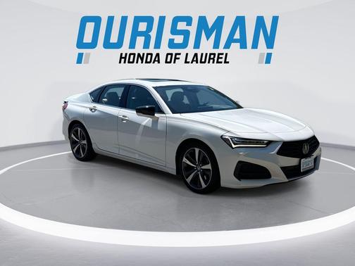 Platinum White Pearl 2024 Acura TLX Technology