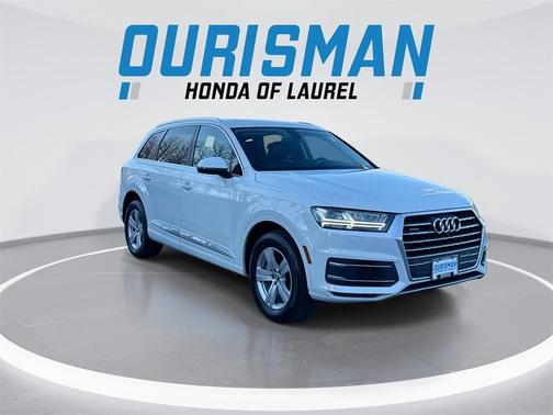 2019 Audi Q7 45 Premium Plus