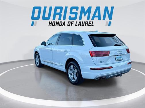 2019 Audi Q7 45 Premium Plus