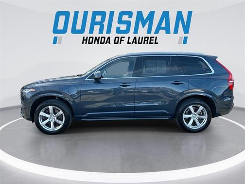 2020 Volvo XC90 Hybrid T8 Momentum 6 Passenger