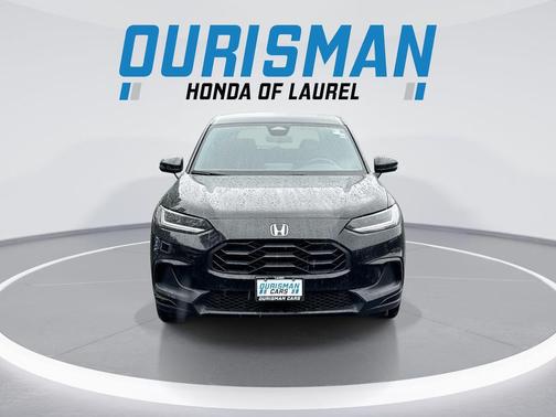 Crystal Black Pearl 2024 Honda HR-V AWD Sport