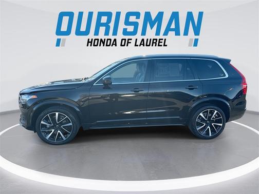 2020 Volvo XC90 T6 Momentum