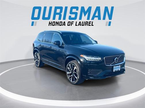 2020 Volvo XC90 T6 Momentum