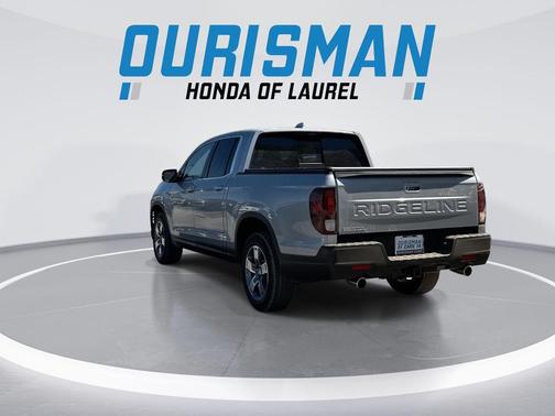 Solar Silver Metallic 2026 Honda Ridgeline RTL