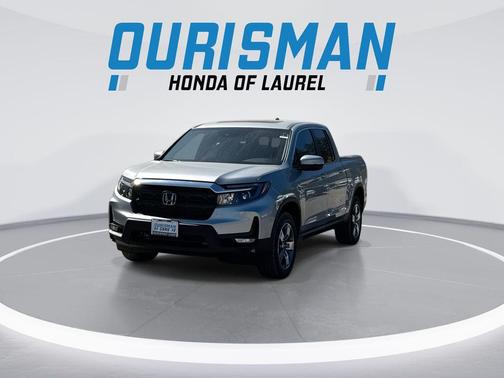 Solar Silver Metallic 2026 Honda Ridgeline RTL