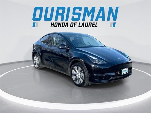 2023 Tesla Model Y Long Range Dual Motor All-Wheel Drive