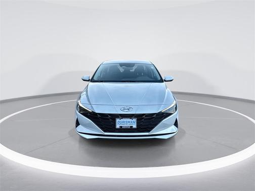 2021 Hyundai ELANTRA SE