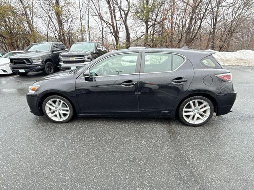 2017 Lexus CT 200h Base