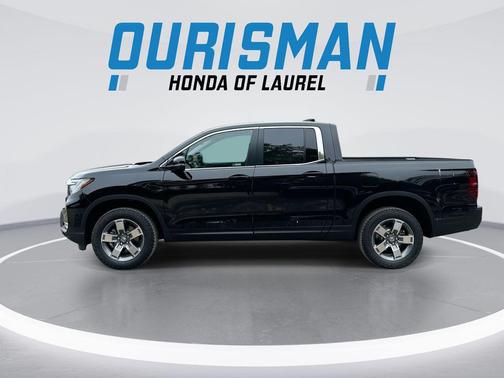 Crystal Black Pearl 2026 Honda Ridgeline RTL