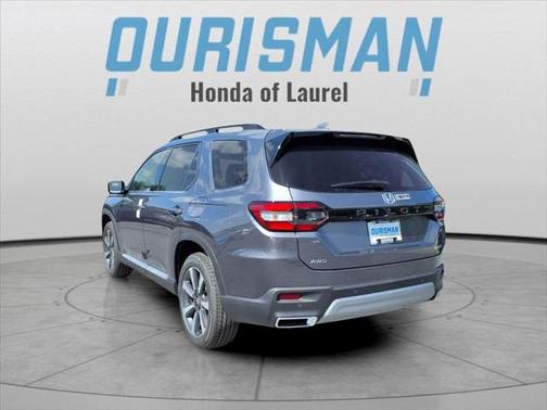 2025 Honda Pilot Touring 8-Passenger