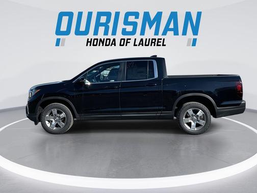 Crystal Black Pearl 2026 Honda Ridgeline RTL