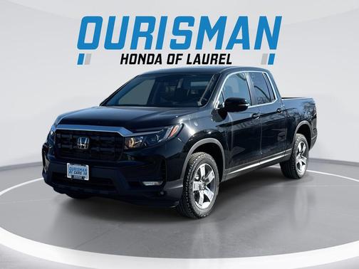 Crystal Black Pearl 2026 Honda Ridgeline RTL