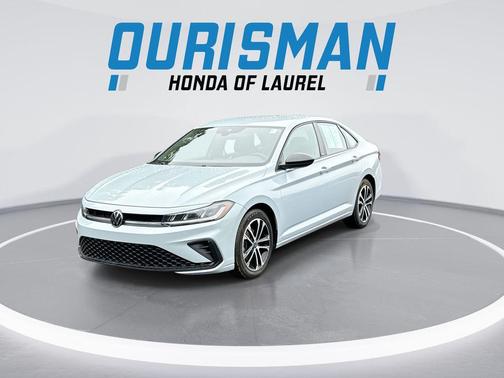 Monument Gray 2025 Volkswagen Jetta 1.5T Sport