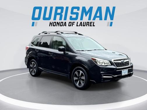 Dark Gray Metallic 2017 Subaru Forester 2.5i Premium