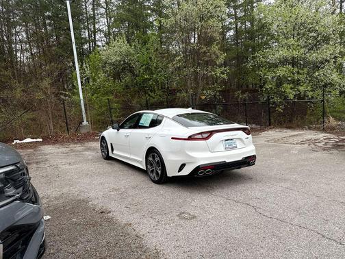 Snow White Pearl 2020 Kia Stinger GT-Line