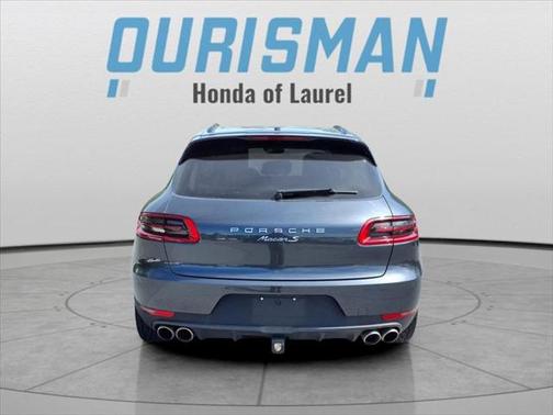 2017 Porsche Macan Base
