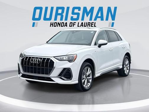 Ibis White 2021 Audi Q3 45 S line Premium