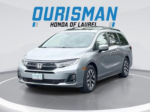 Solar Silver Metallic 2026 Honda Odyssey EX-L