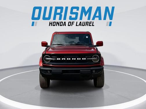 Hot Pepper Red Metallic Tinted Clearcoat 2023 Ford Bronco Outer Banks