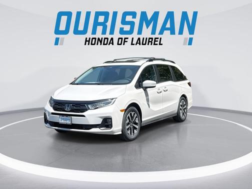 Platinum White Pearl 2026 Honda Odyssey EX-L