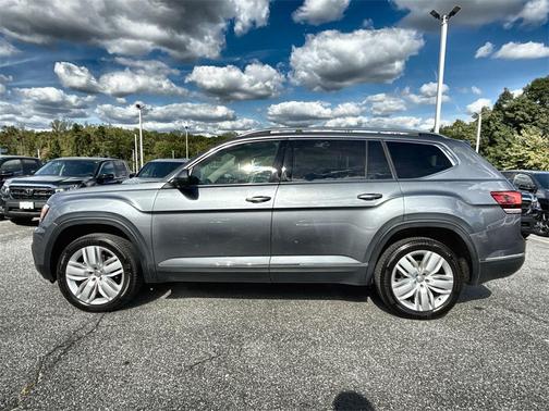 2019 Volkswagen Atlas 3.6L SEL Premium