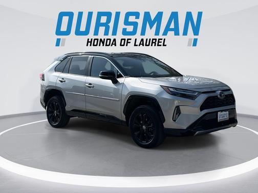 Lunar Rock 2022 Toyota RAV4 Hybrid SE