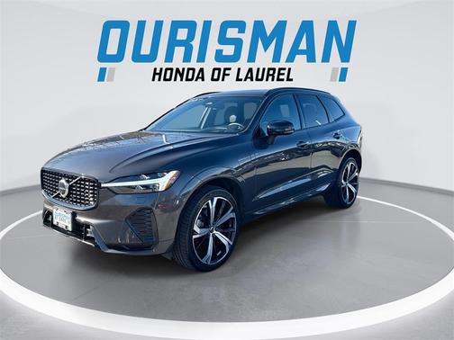 2022 Volvo XC60 Recharge Plug-In Hybrid T8 R-Design