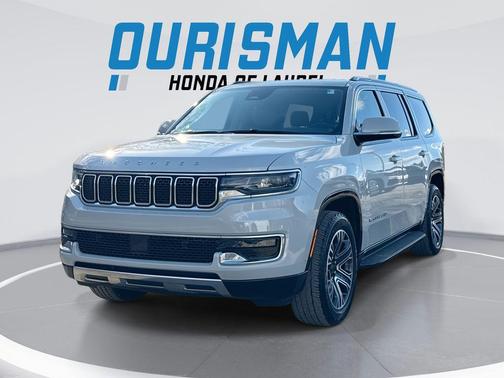 Luxury White Pearlcoat 2022 Jeep Wagoneer Series III 4x4