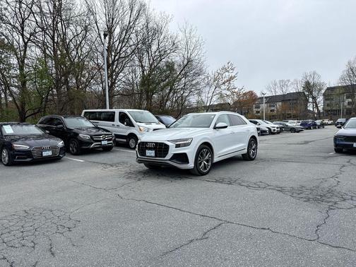 Glacier White 2021 Audi Q8 55 Premium Plus