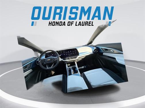 2025 Chevrolet Equinox EV LT