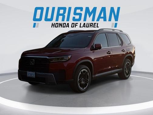 Radiant Red Metallic II 2026 Honda Pilot Touring 8-Passenger