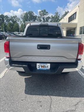 2017 Toyota Tacoma SR5