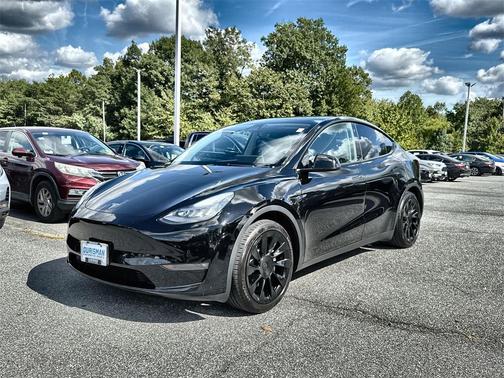 2021 Tesla Model Y Long Range Dual Motor All-Wheel Drive
