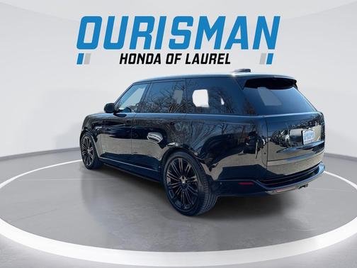 2023 Land Rover Range Rover P530 SE