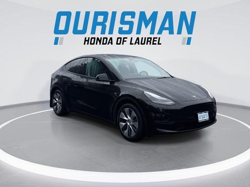Solid Black 2023 Tesla Model Y Long Range Dual Motor All-Wheel Drive